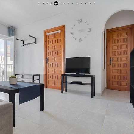Apartment With Pool, Sea Views & Balcony Less Than 10Min Walk To La Mata Beach! Торевьиа Экстерьер фото